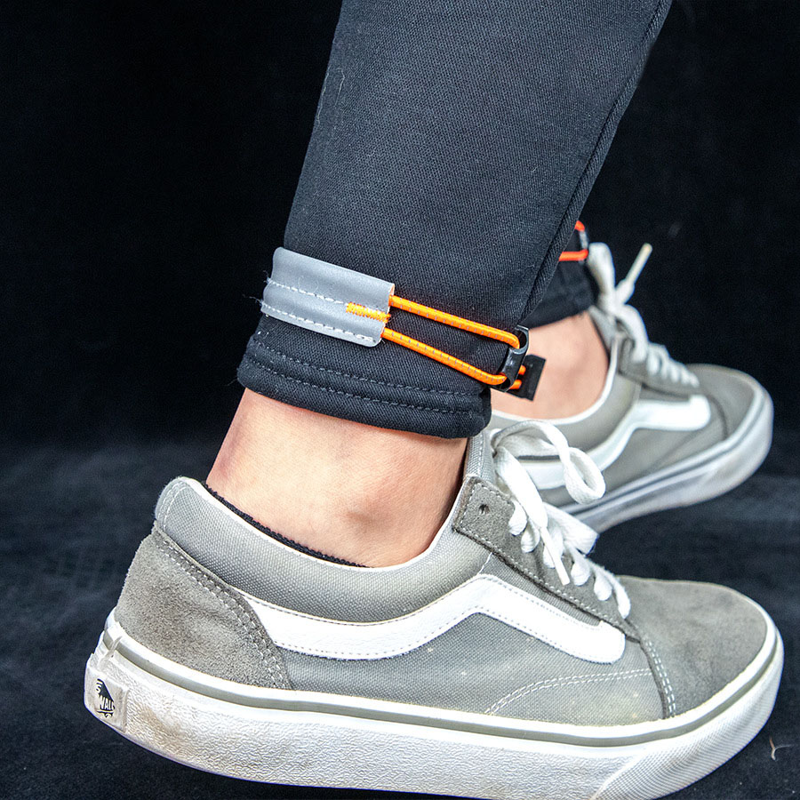 Elastic Reflective Cycling Leg - огляд і ціна Cycle Gear